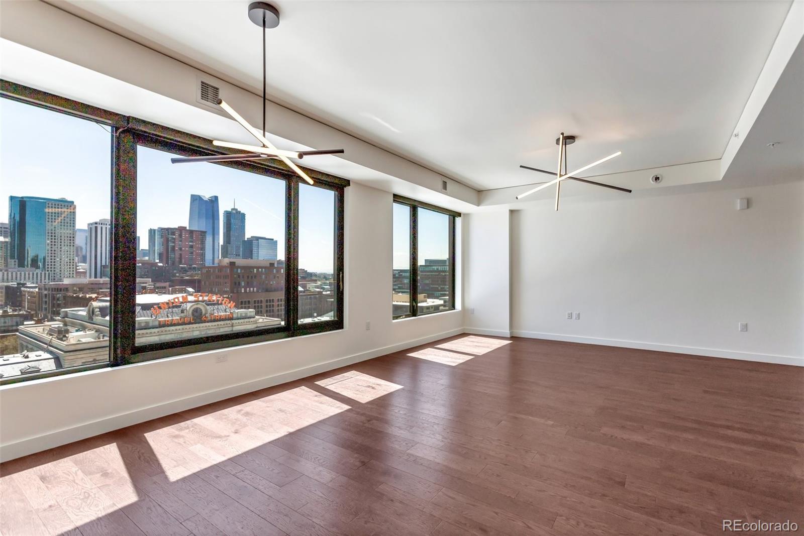 1750 Wewatta Street 1102