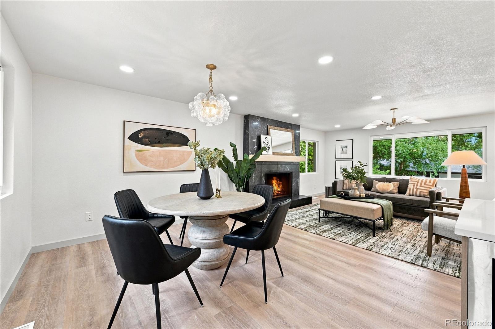 9522 W 64th Place