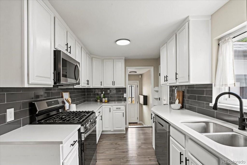 Photo of 4822 S Grant Street, Englewood, CO 80113 (MLS # 9063150)