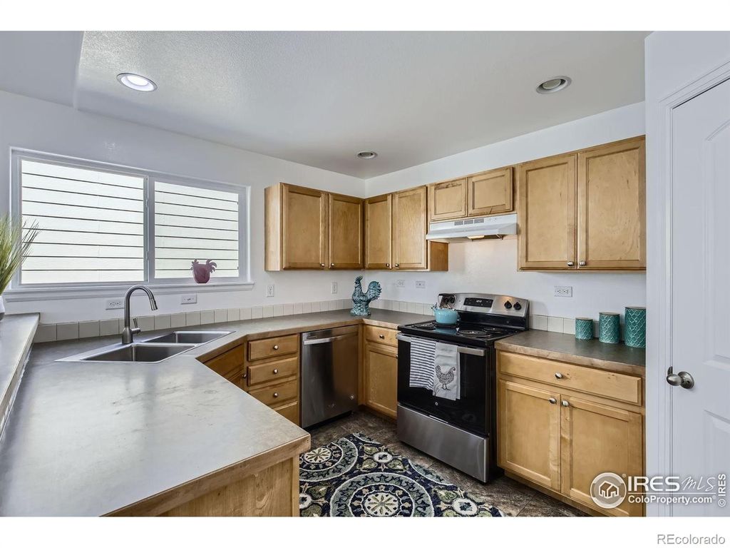 Photo of 2220 Woodbury Lane, Fort Collins, CO 80524 (MLS # IR1045389)