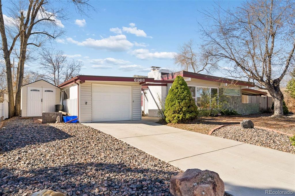 Photo of 6968 W 74th Avenue, Arvada, CO 80003 (MLS # 4160644)