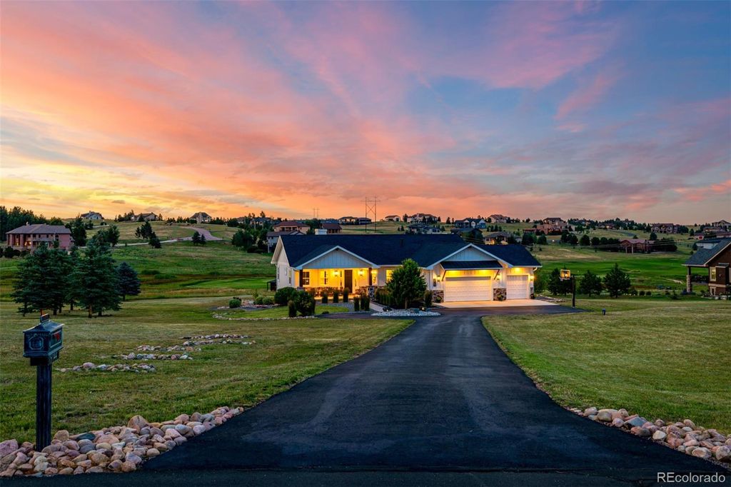 Photo of 19144 Baskerville Way, Monument, CO 80132 (MLS # 3681072)