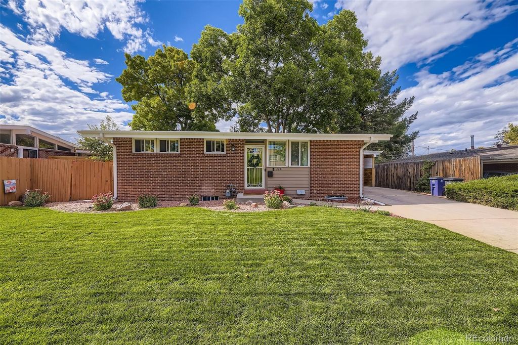 Photo of 2271 S Quitman Way, Denver, CO 80219 (MLS # 6641568)