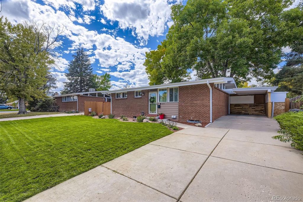 Photo of 2271 S Quitman Way, Denver, CO 80219 (MLS # 6641568)