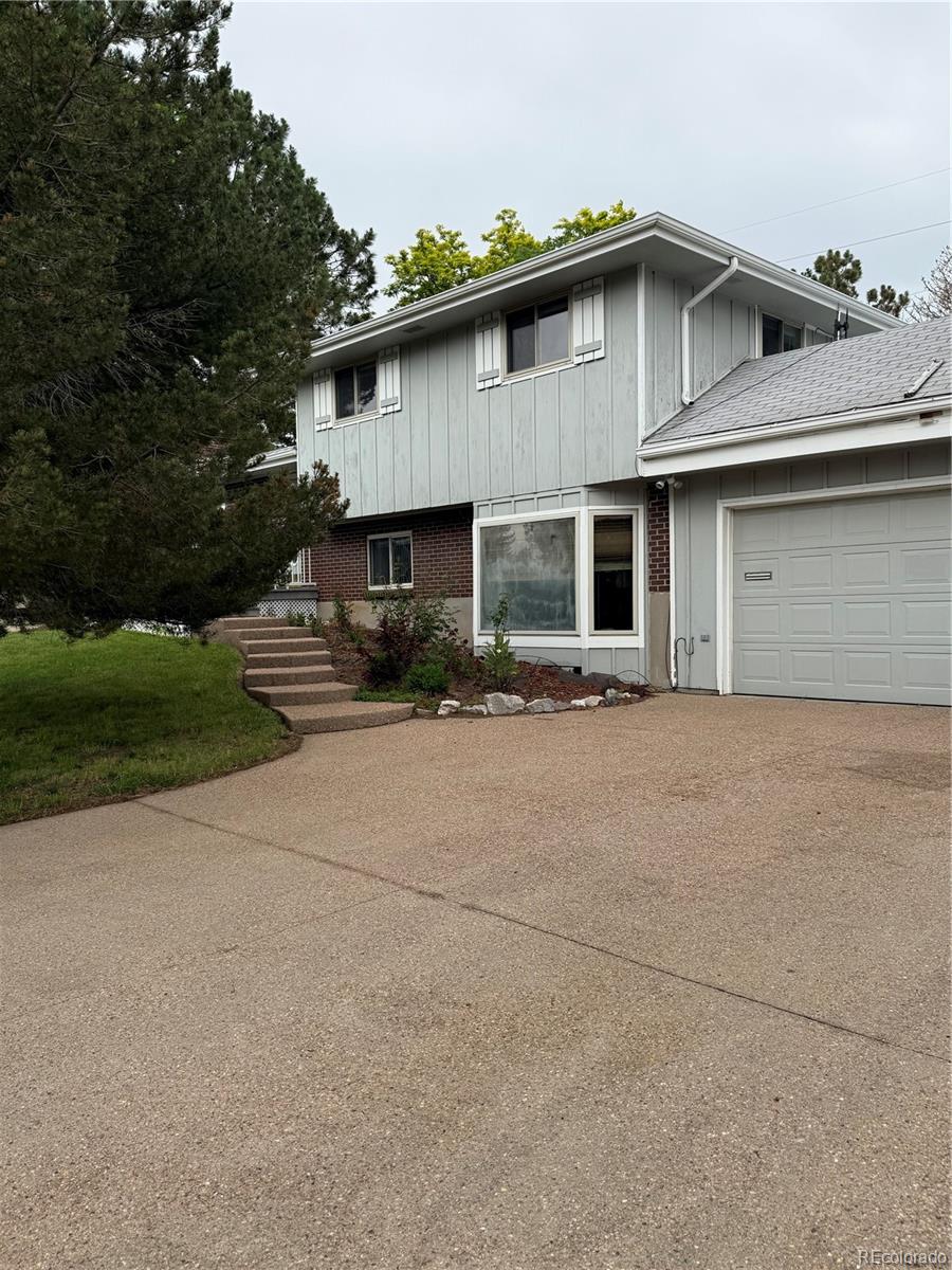 3566 E Fair Place