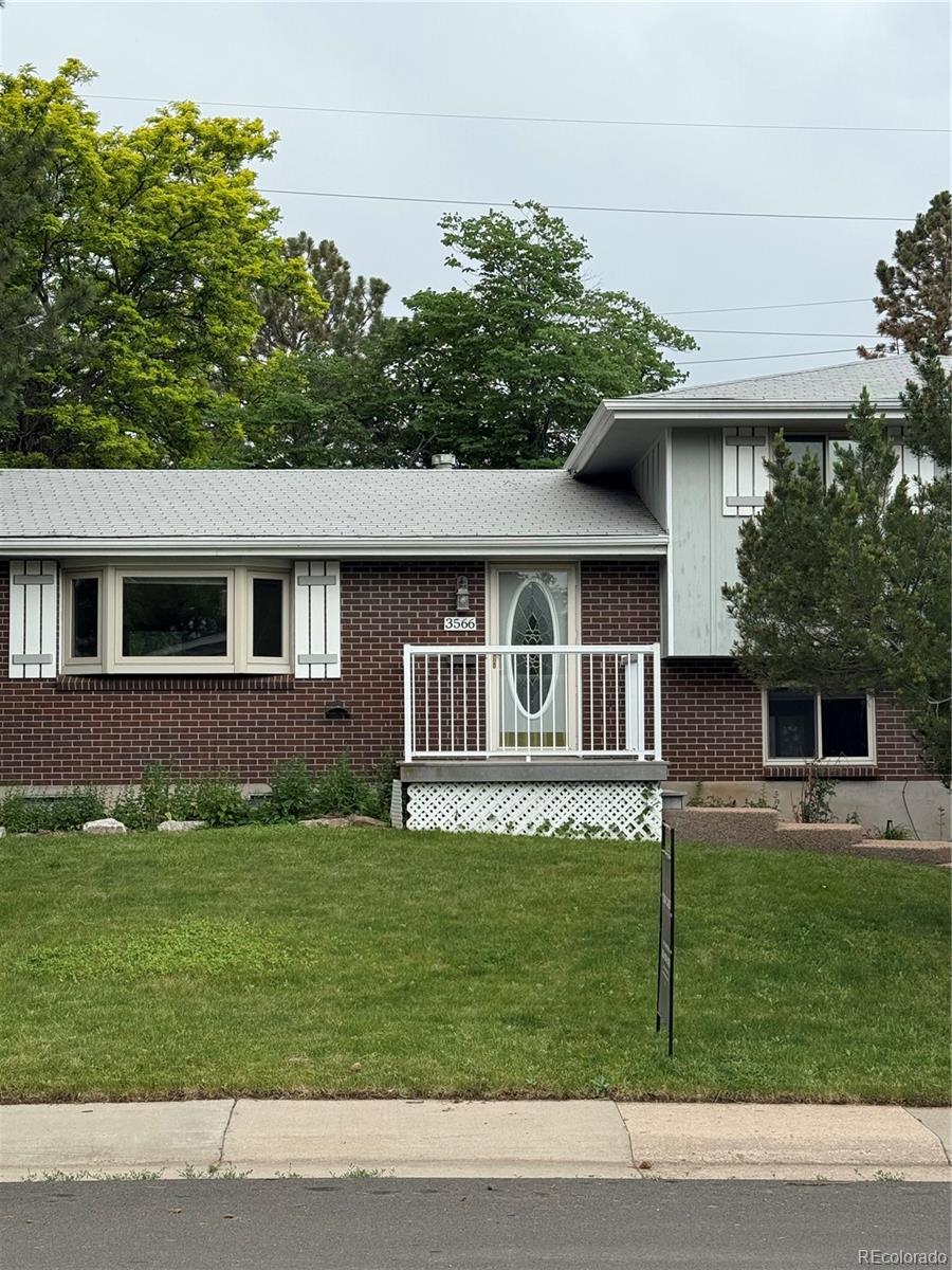 3566 E Fair Place