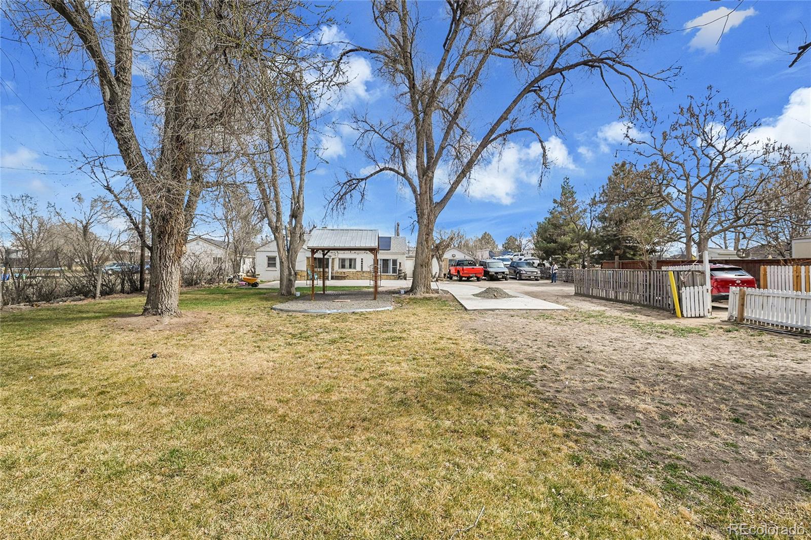 7060 Holly Street, Commerce City, CO, 80022 2 7060 Holly Street
