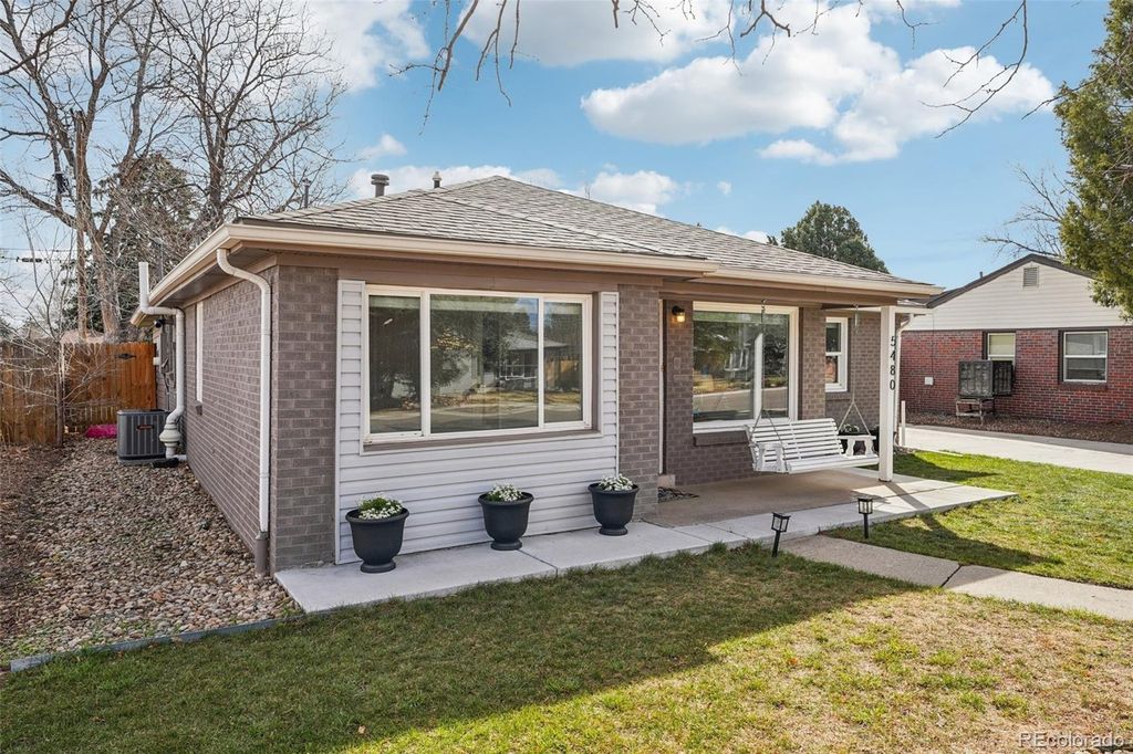 Photo of 5480 Dudley Court, Arvada, CO 80002 (MLS # 2606339)