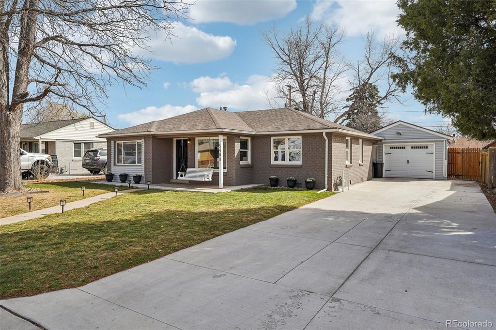Photo of 5480 Dudley Court, Arvada, CO 80002 (MLS # 2606339)