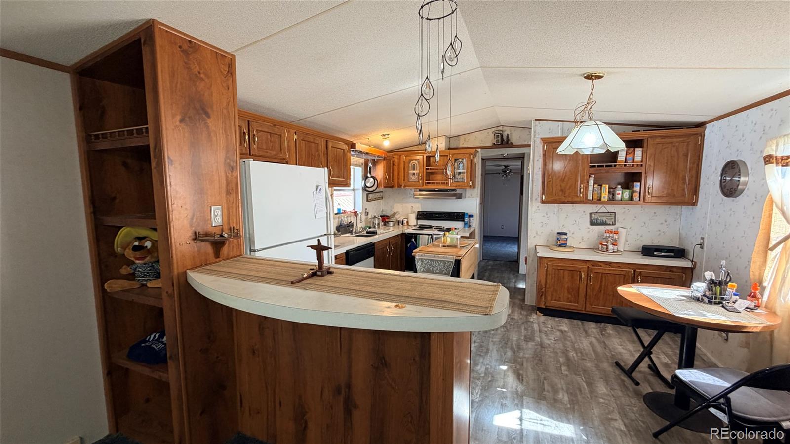 611 W Main St #8