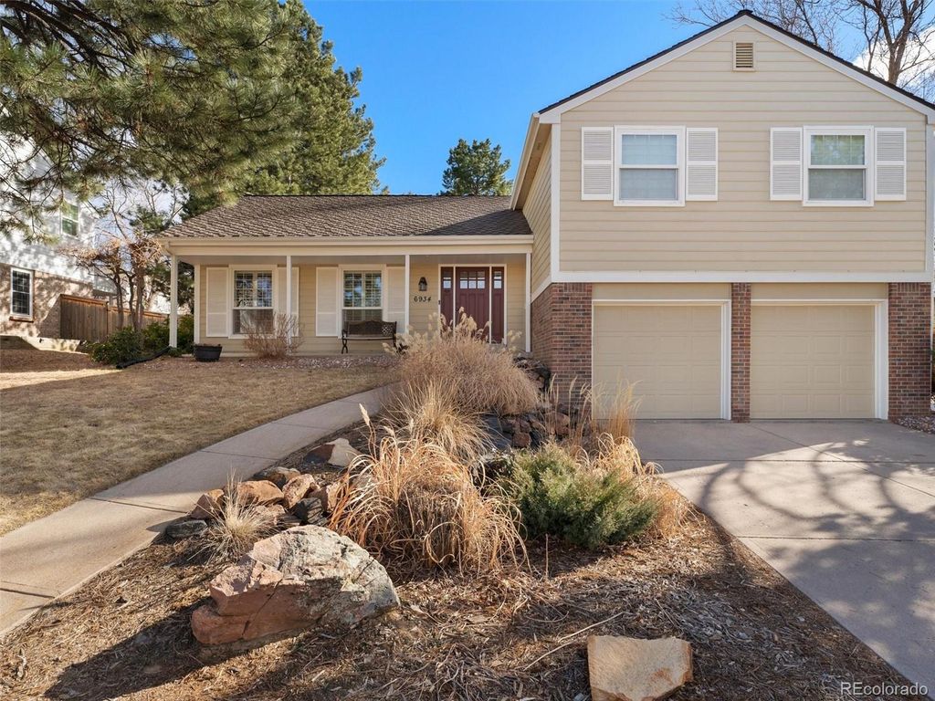 Photo of 6934 E Geddes Place, Centennial, CO 80112 (MLS # 6346265)
