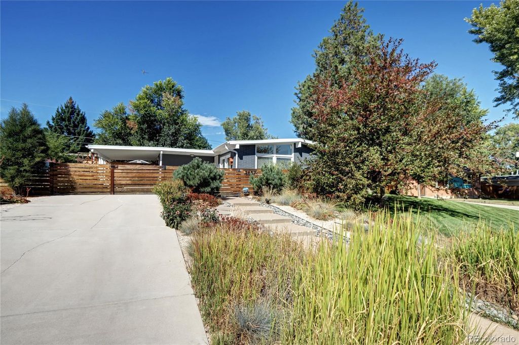 Photo of 2657 S Osceola Street, Denver, CO 80219 (MLS # 6771307)