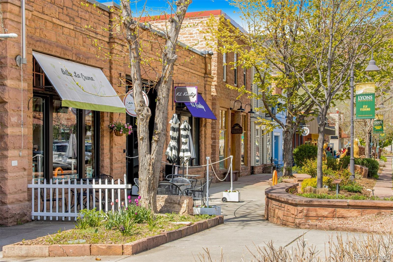 223 Stone Canyon Road