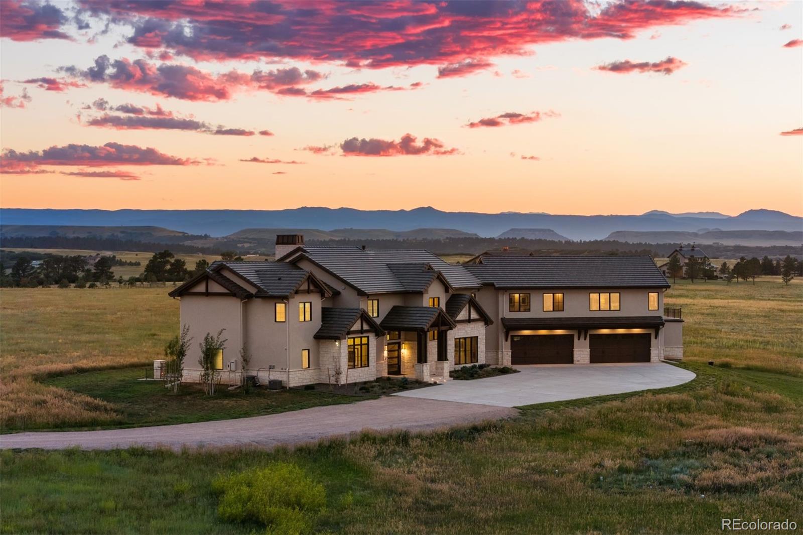 10305 Red Cloud Trail