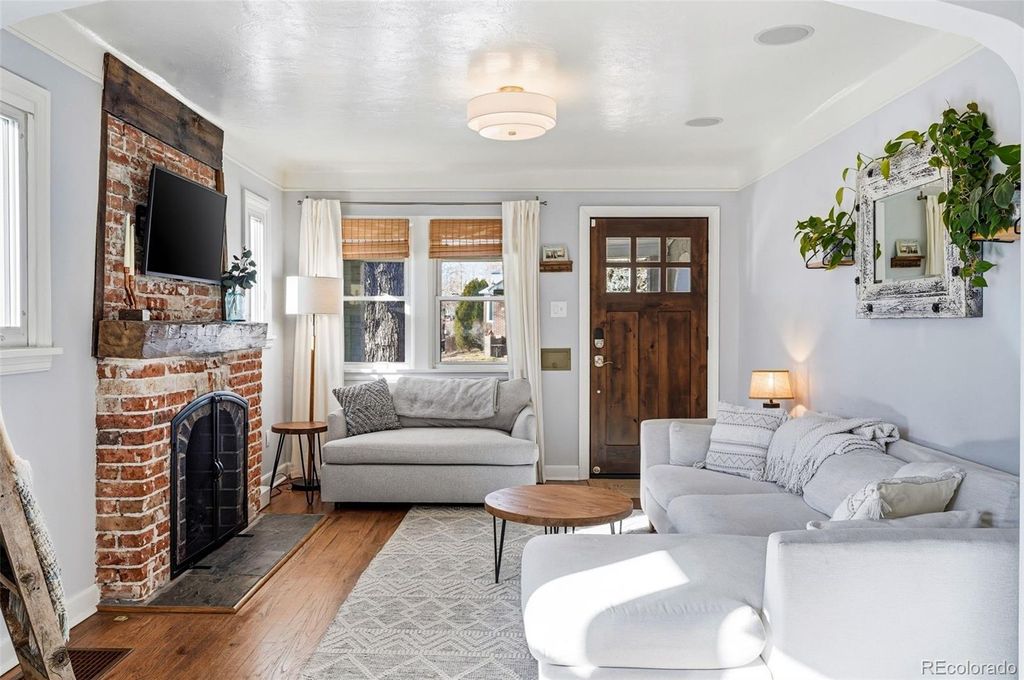 Photo of 3500 Osceola Street, Denver, CO 80212 (MLS # 4133908)