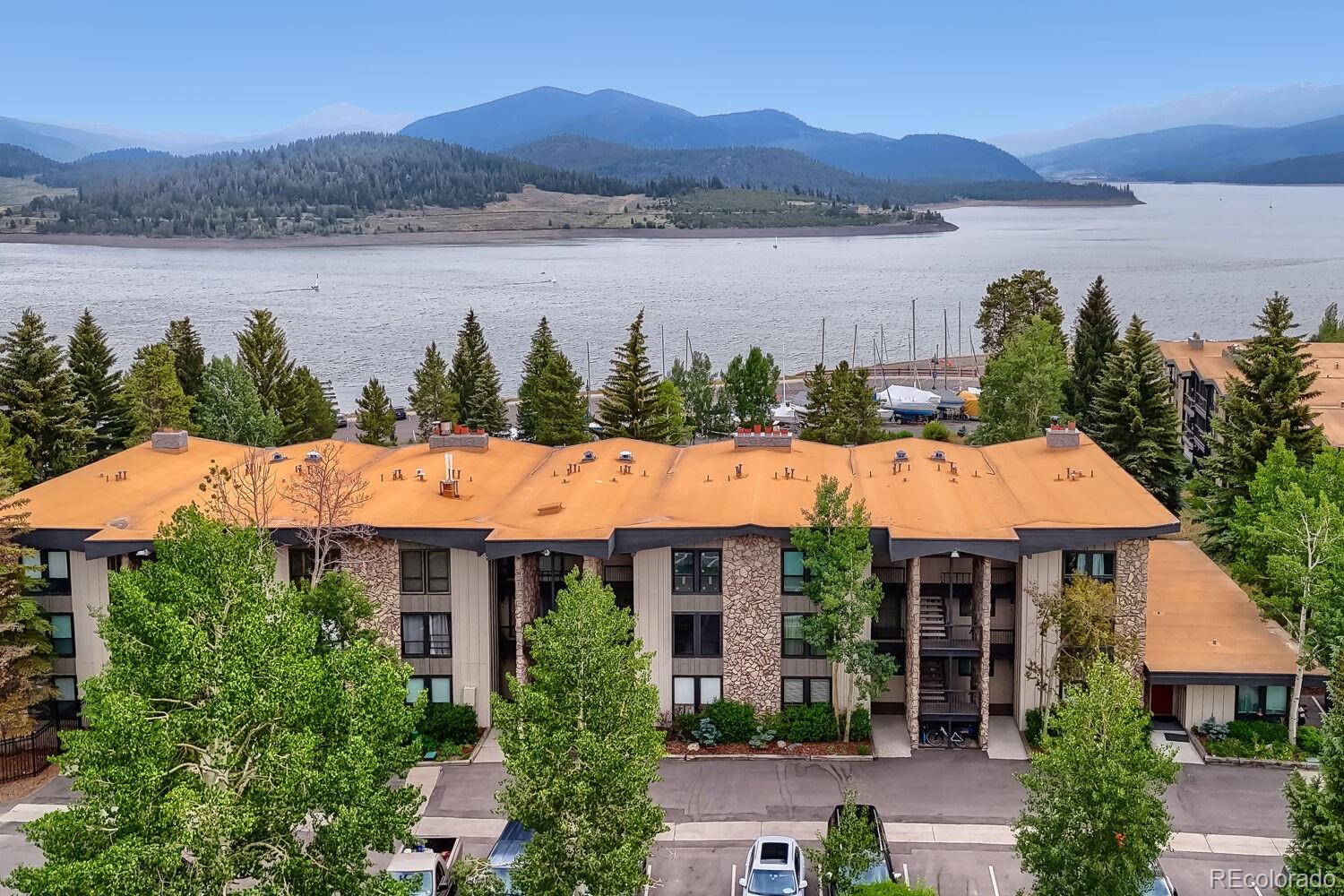 160 E La Bonte Street 201