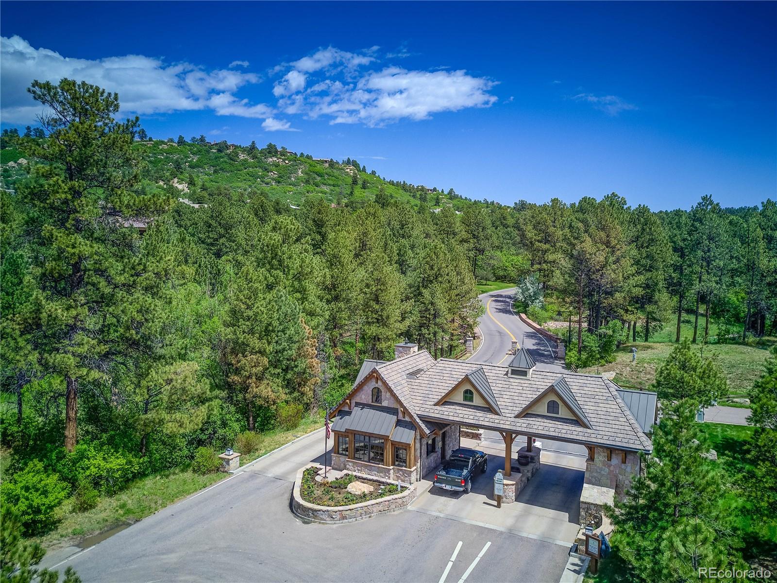 1094 Golf Estates Point