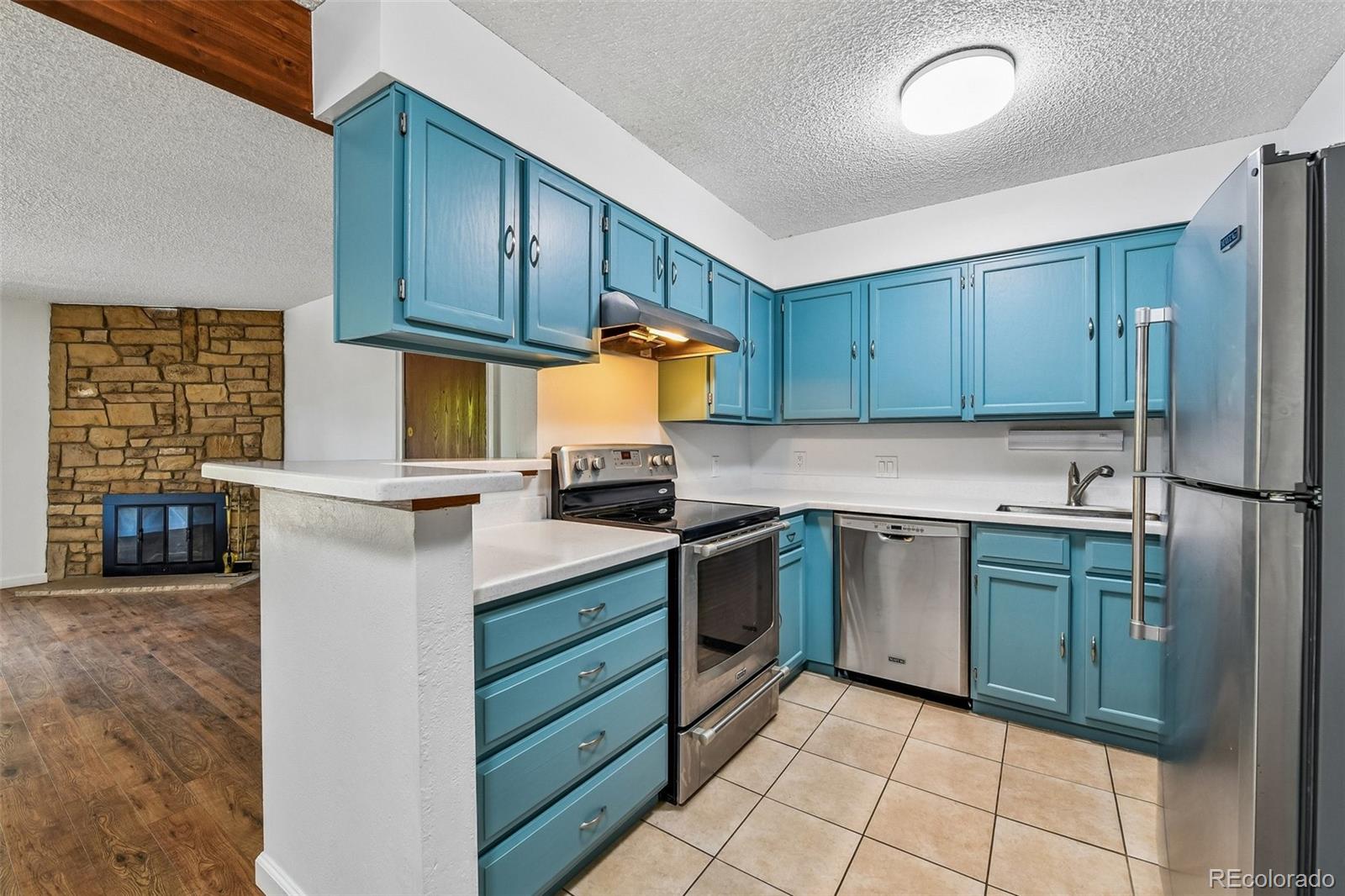 205 Wright Street 204