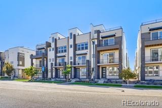 9200 E 47th Avenue 402