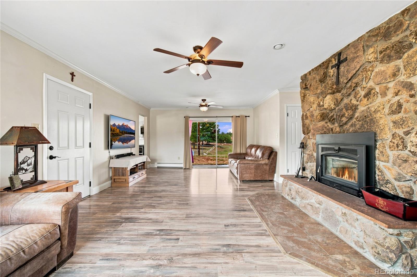 8087 Oak Drive