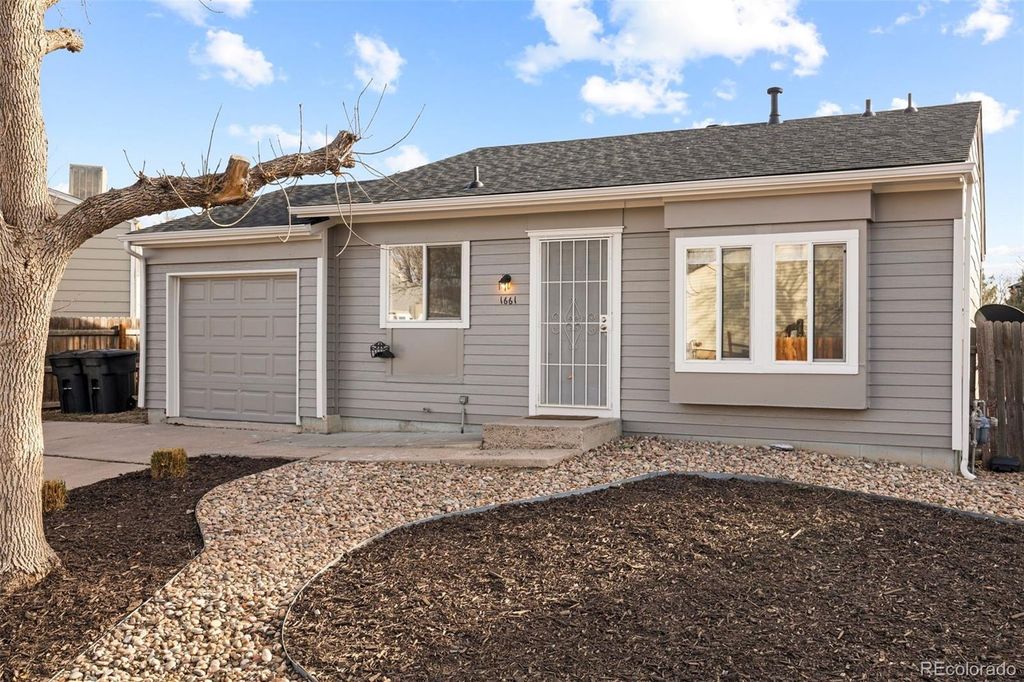 Photo of 1661 Fundy Way, Aurora, CO 80011 (MLS # 2193344)