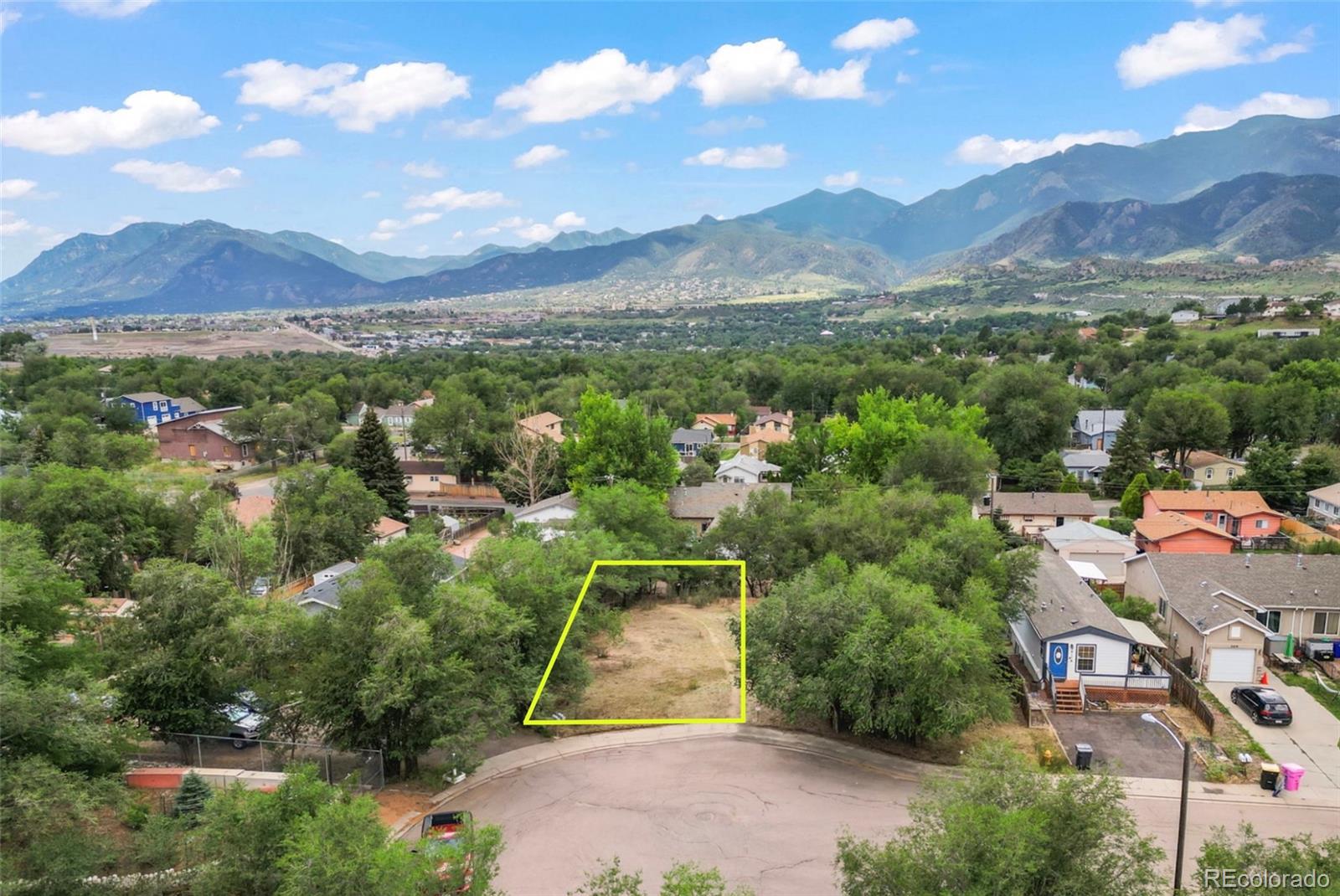 2411 W Cache La Poudre Street
