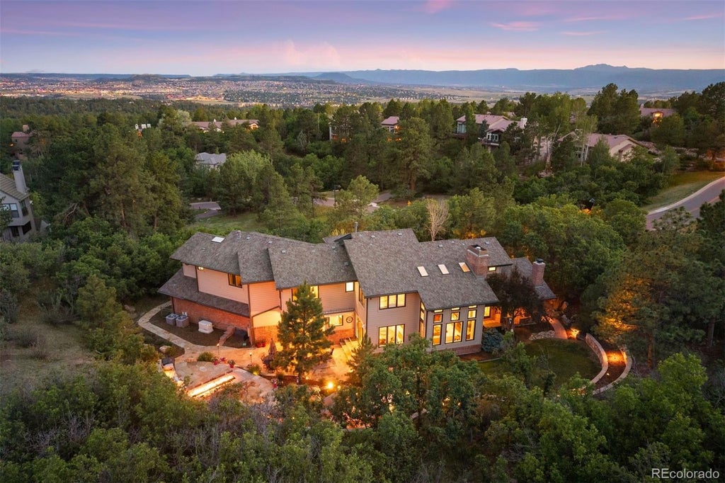 Photo of 10 Castle Pines Drive N, Castle Rock, CO 80108 (MLS # 2140303)