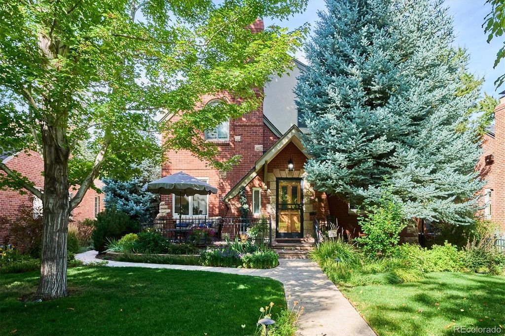 Photo of 1021 S Elizabeth Street, Denver, CO 80209 (MLS # 2198278)