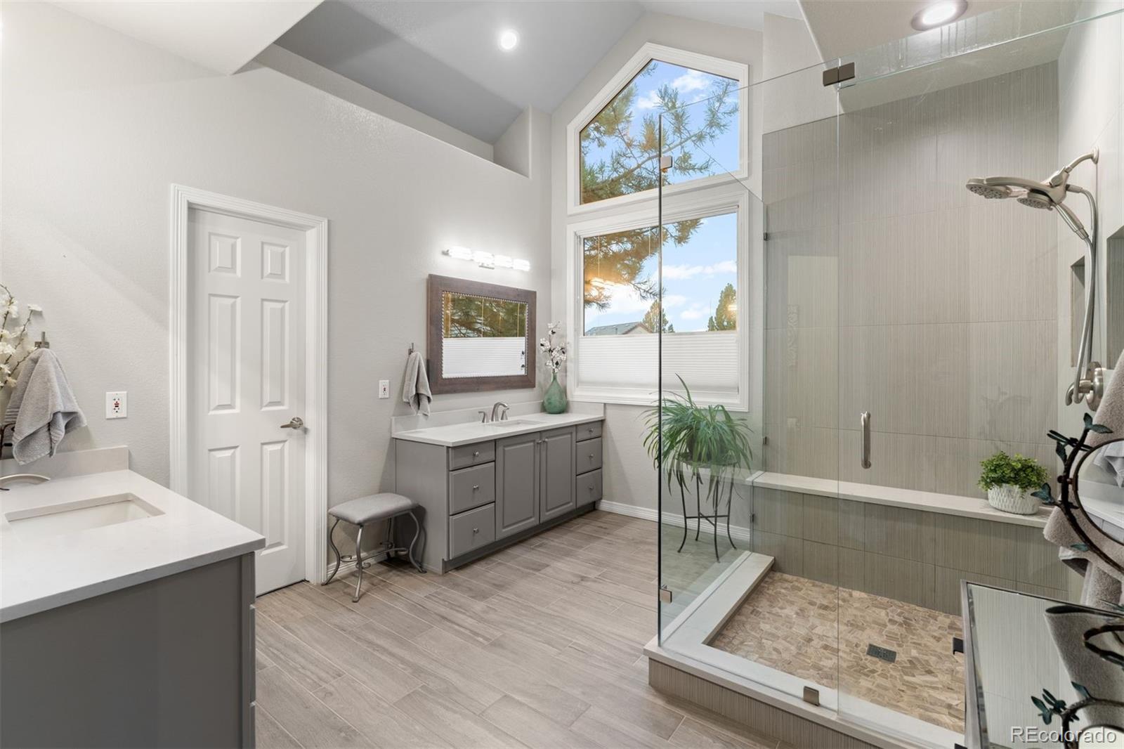 3252 Country Club Parkway