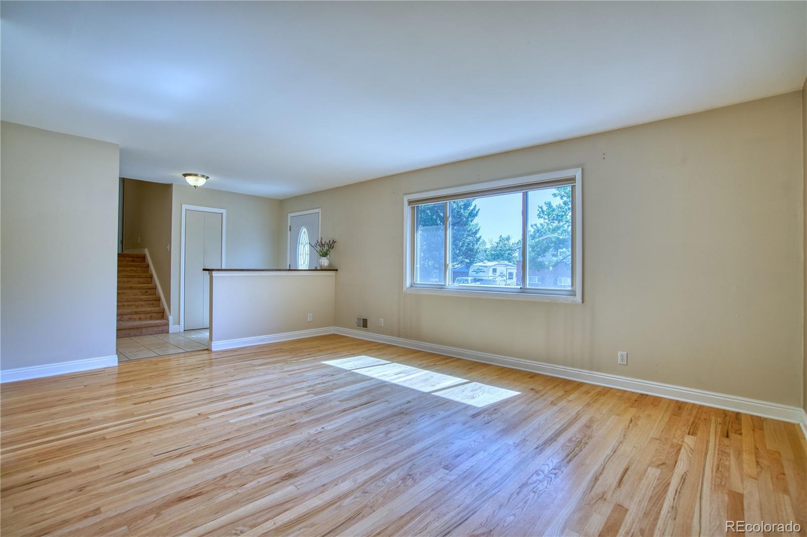 10469 Ronald Lane