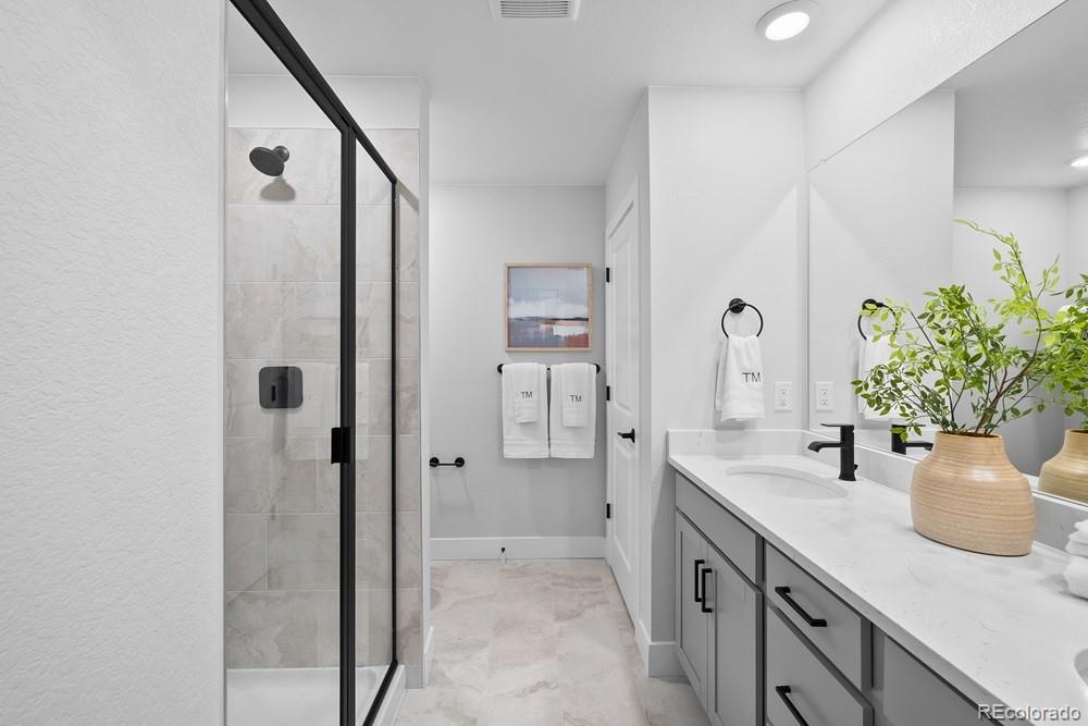 9022 Quartz Court