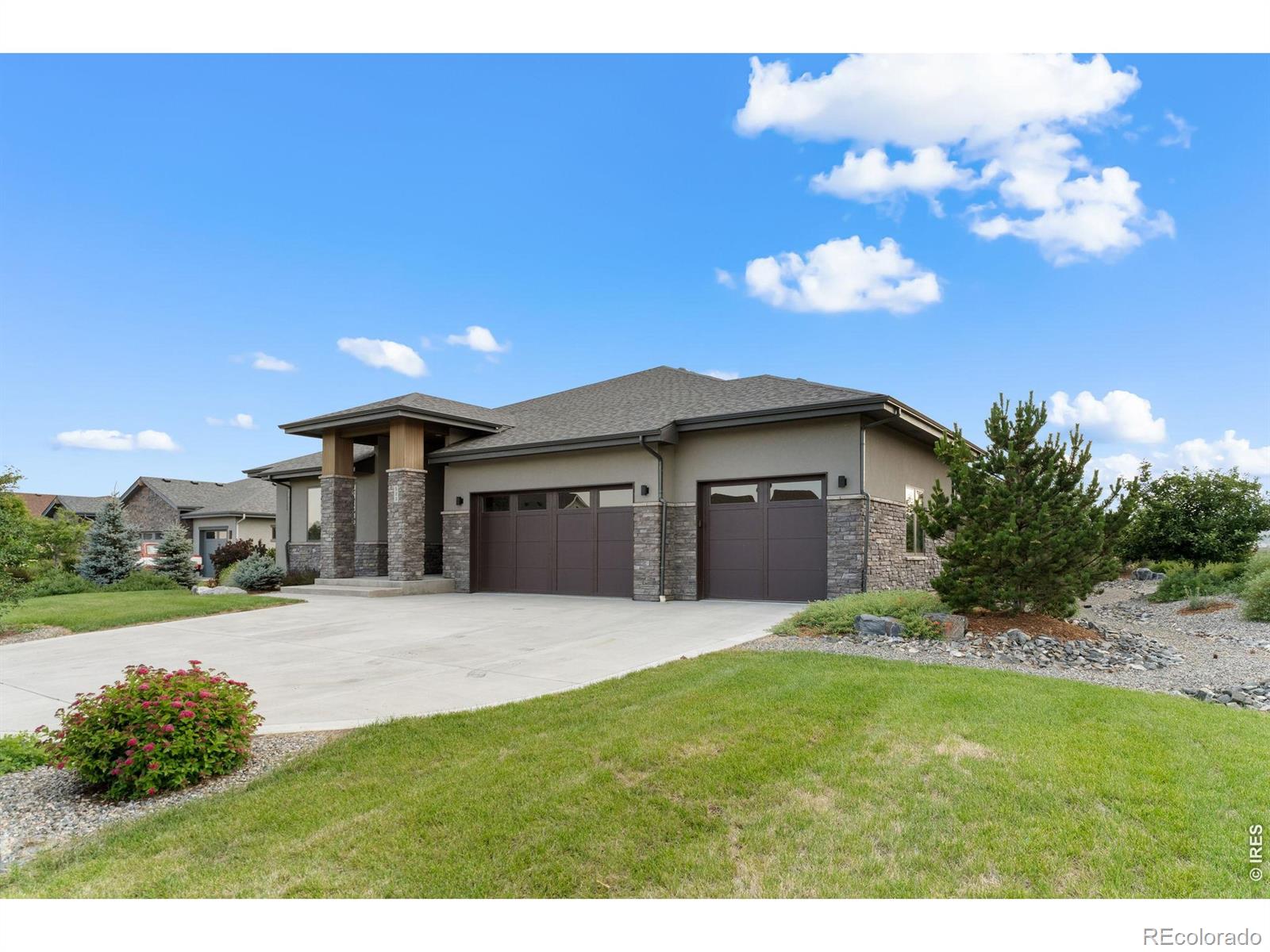 523 Nesting Eagles Way