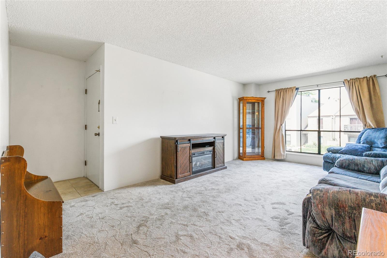 3550 S Harlan Street 214