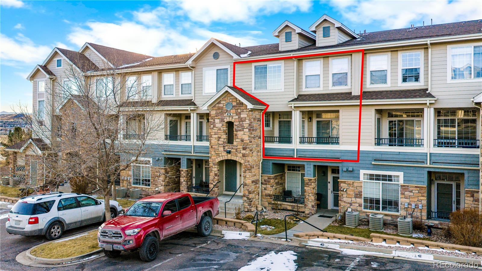 474 Black Feather Loop 411