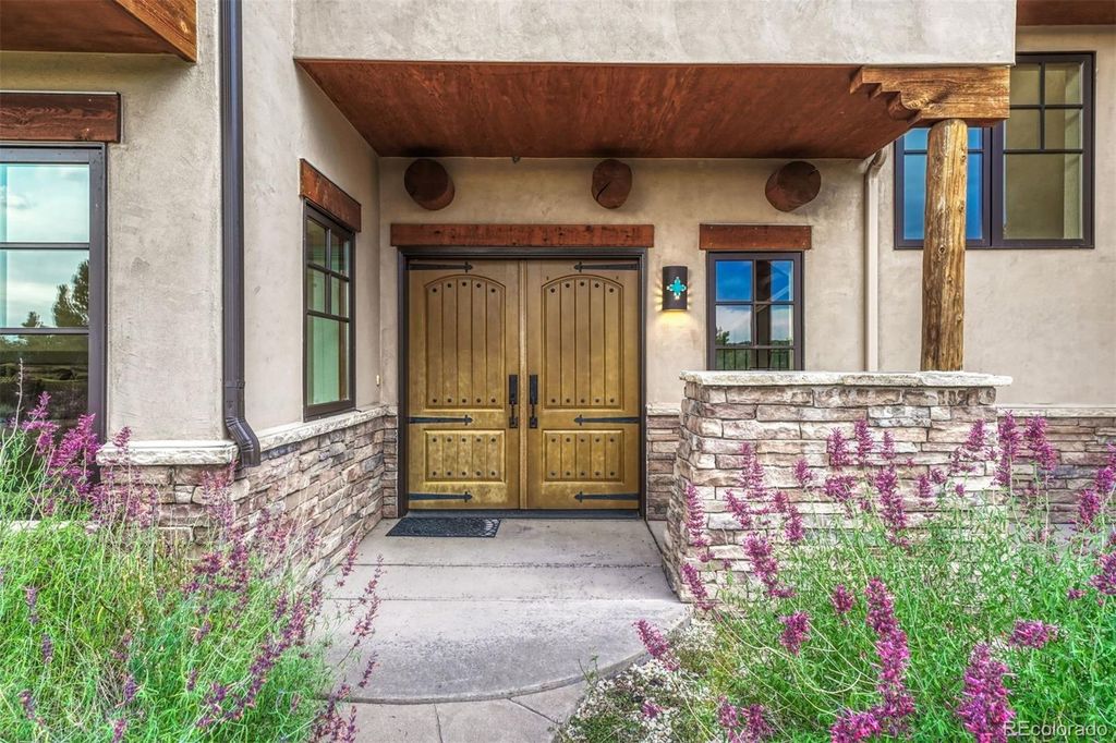 Photo of 6237 Lake Gulch Road, Castle Rock, CO 80104 (MLS # 8206381)