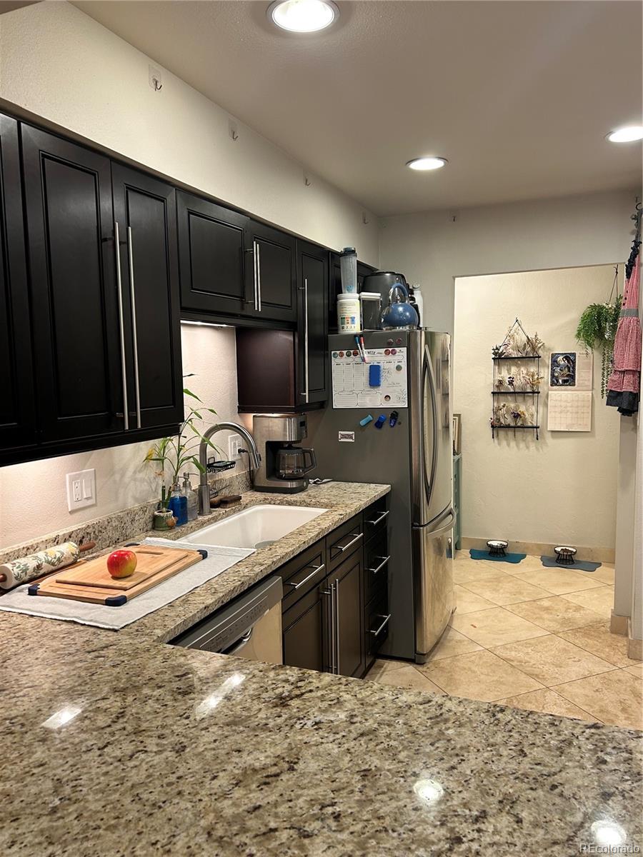 4250 S Olive Street 106