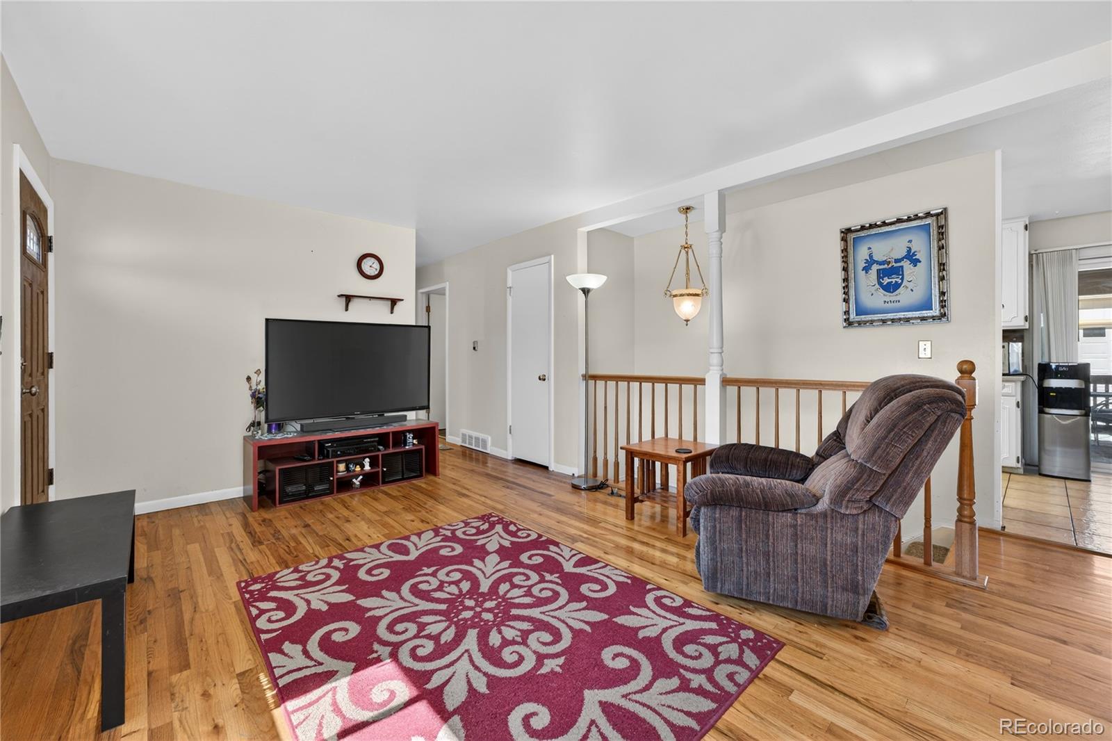 1231 W Radcliff Avenue