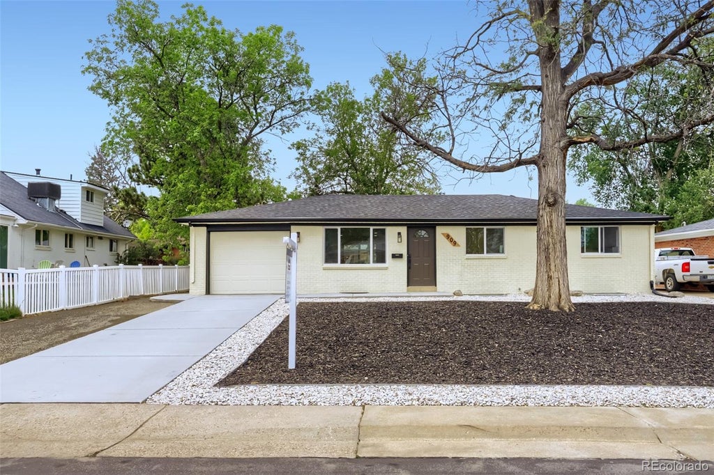 Photo of 909 E 9th Avenue, Broomfield, CO 80020 (MLS # 9631993)
