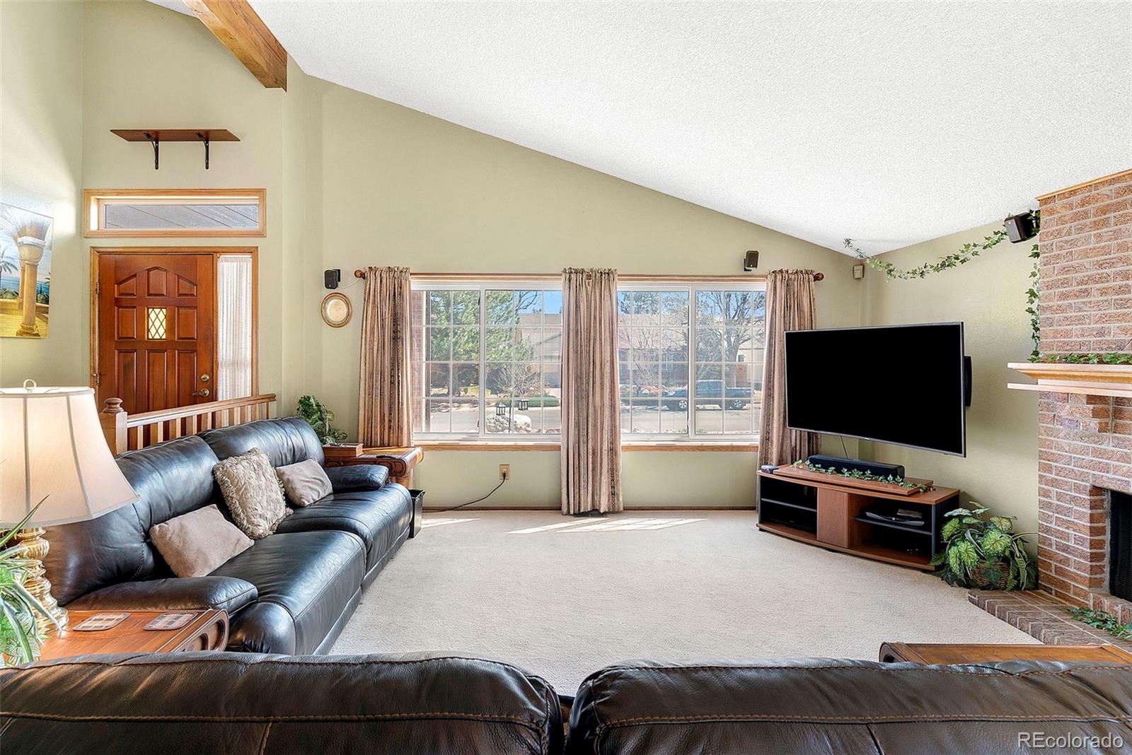 15993 E Loyola Drive