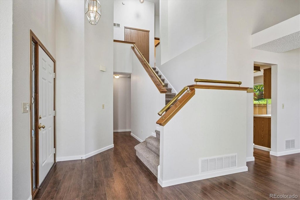 Photo of 471 W Jamison Place, Littleton, CO 80120 (MLS # 6934112)