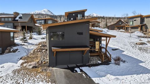 Photo of 53 Hargrove Way, Silverthorne, CO 80498 (MLS # 6808508)