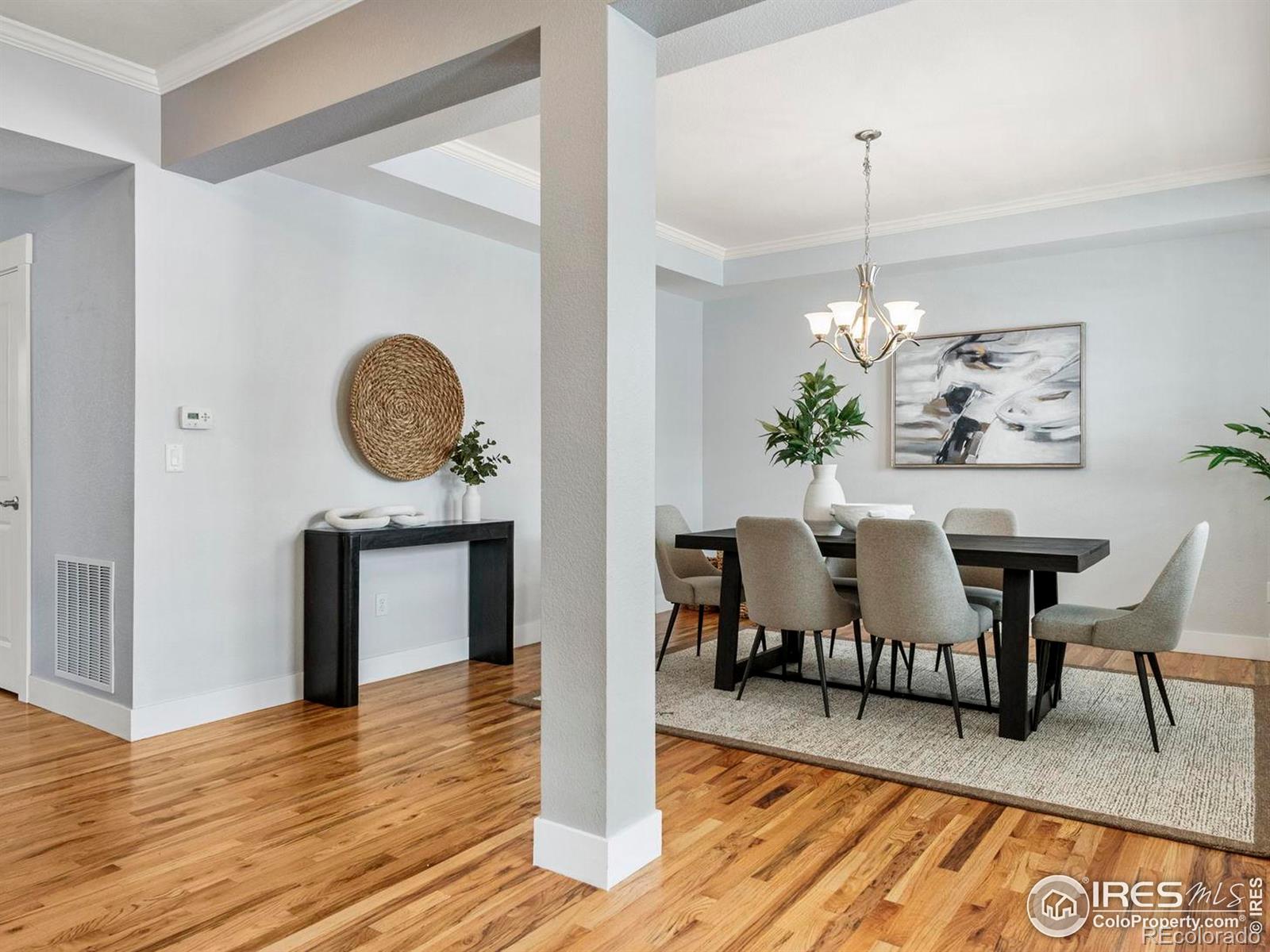 2849 Crater Lake Lane