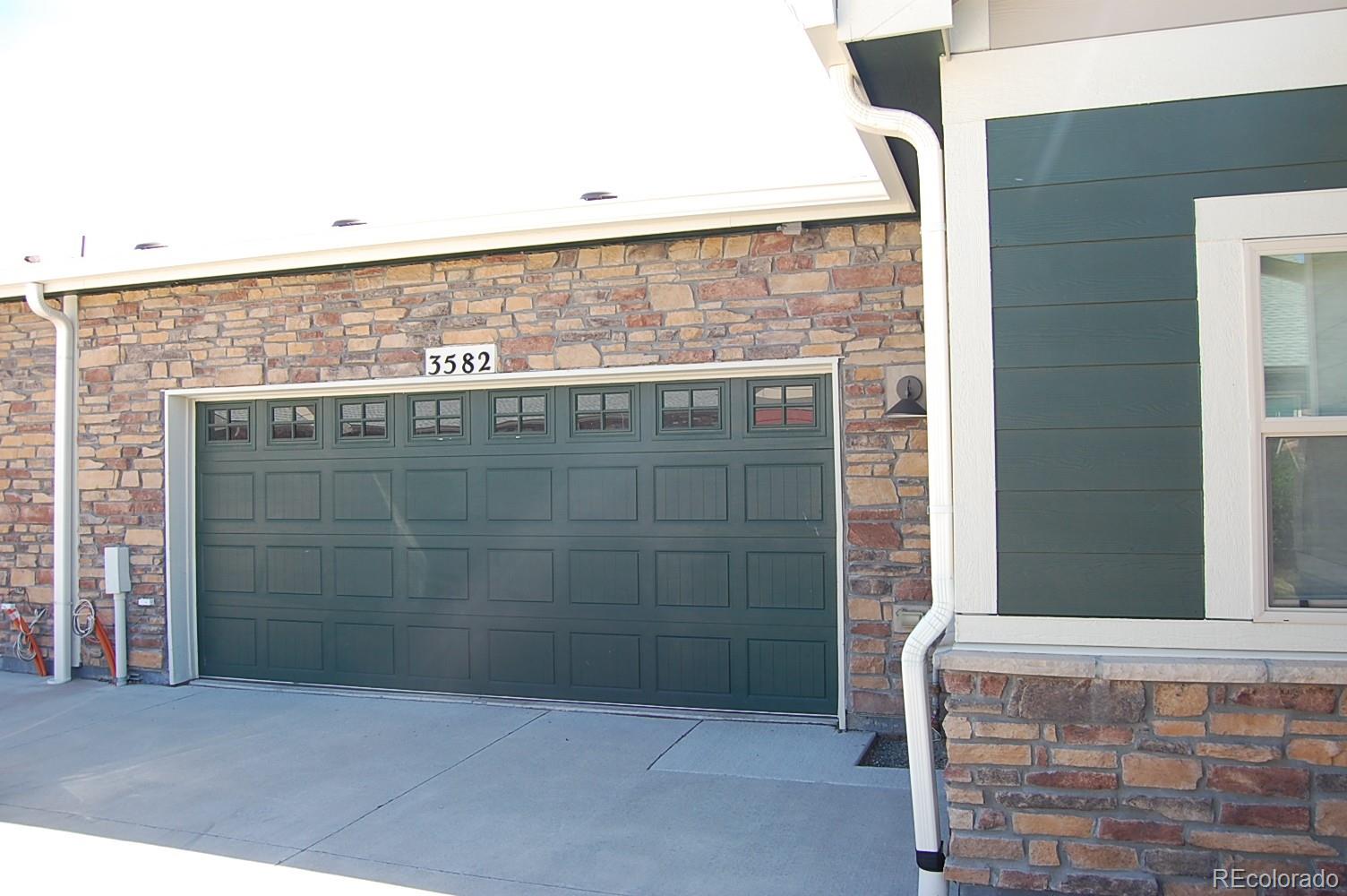 3582 E 124th Place
