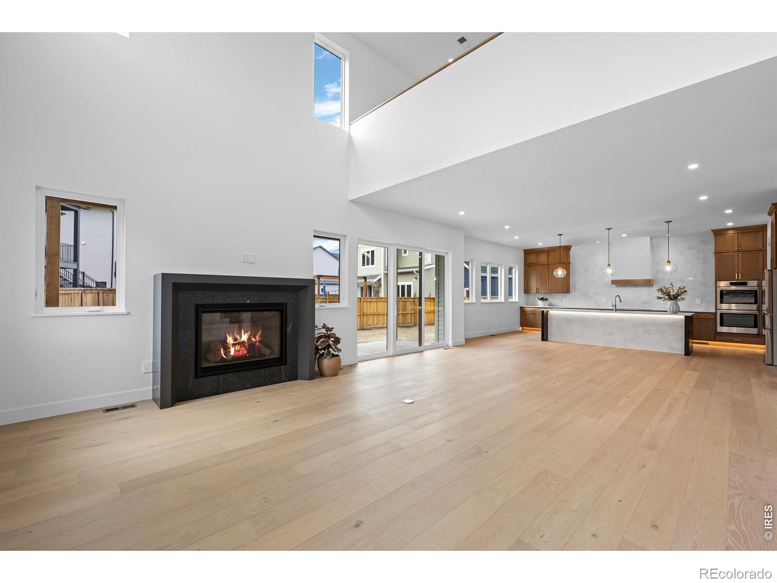 933 Saint Andrews Lane