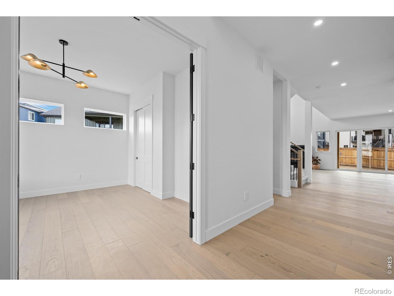 933 Saint Andrews Lane