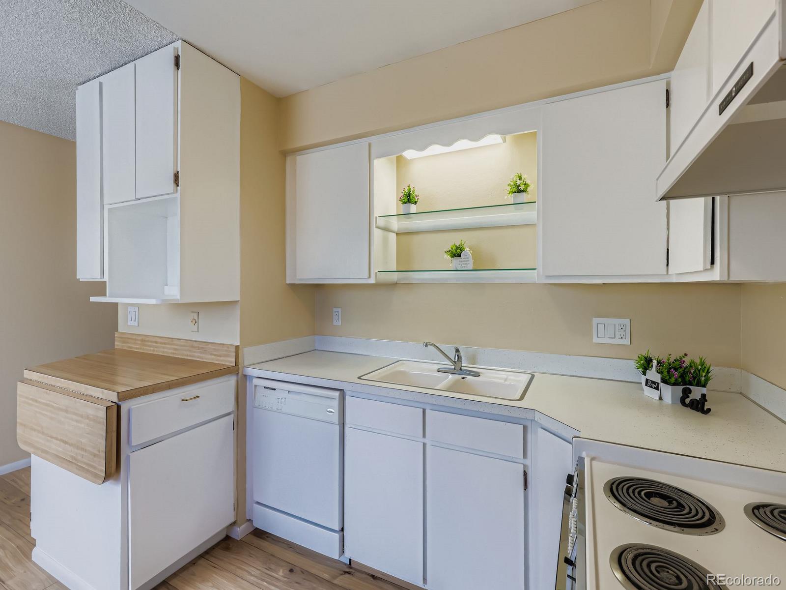 12885 W Alameda Drive, Lakewood, CO, 80228 3 12885 W Alameda Drive