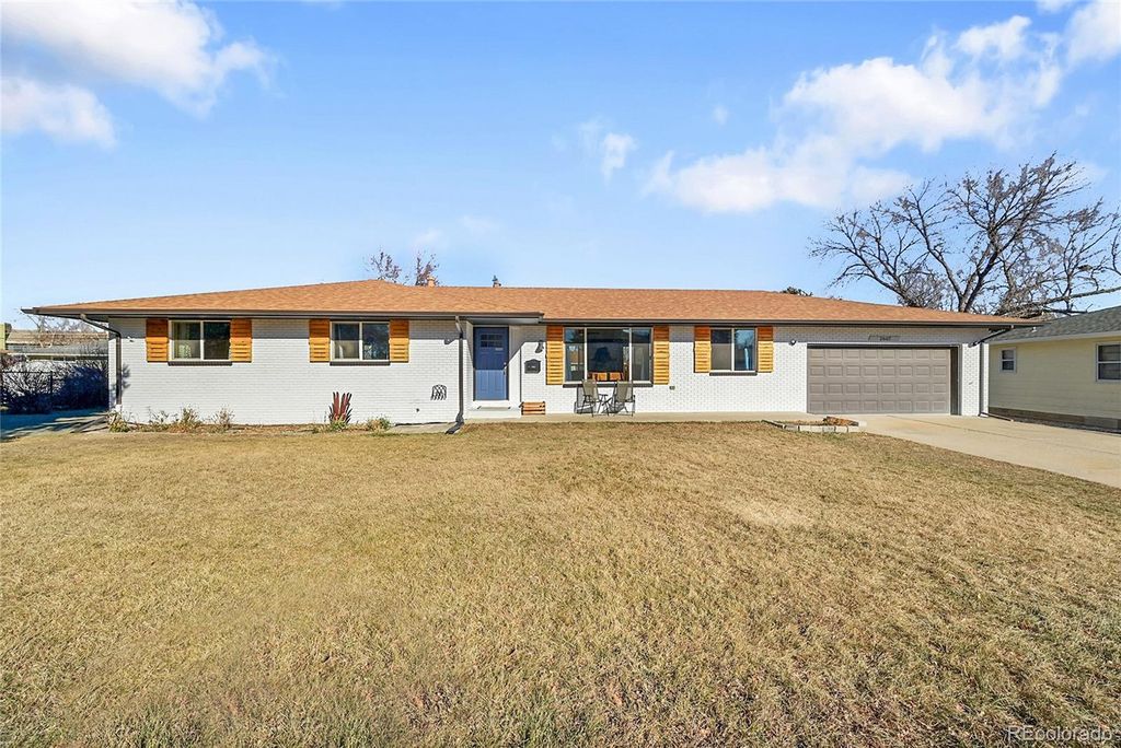 Photo of 2607 Spruce Drive, Loveland, CO 80538 (MLS # 3732730)