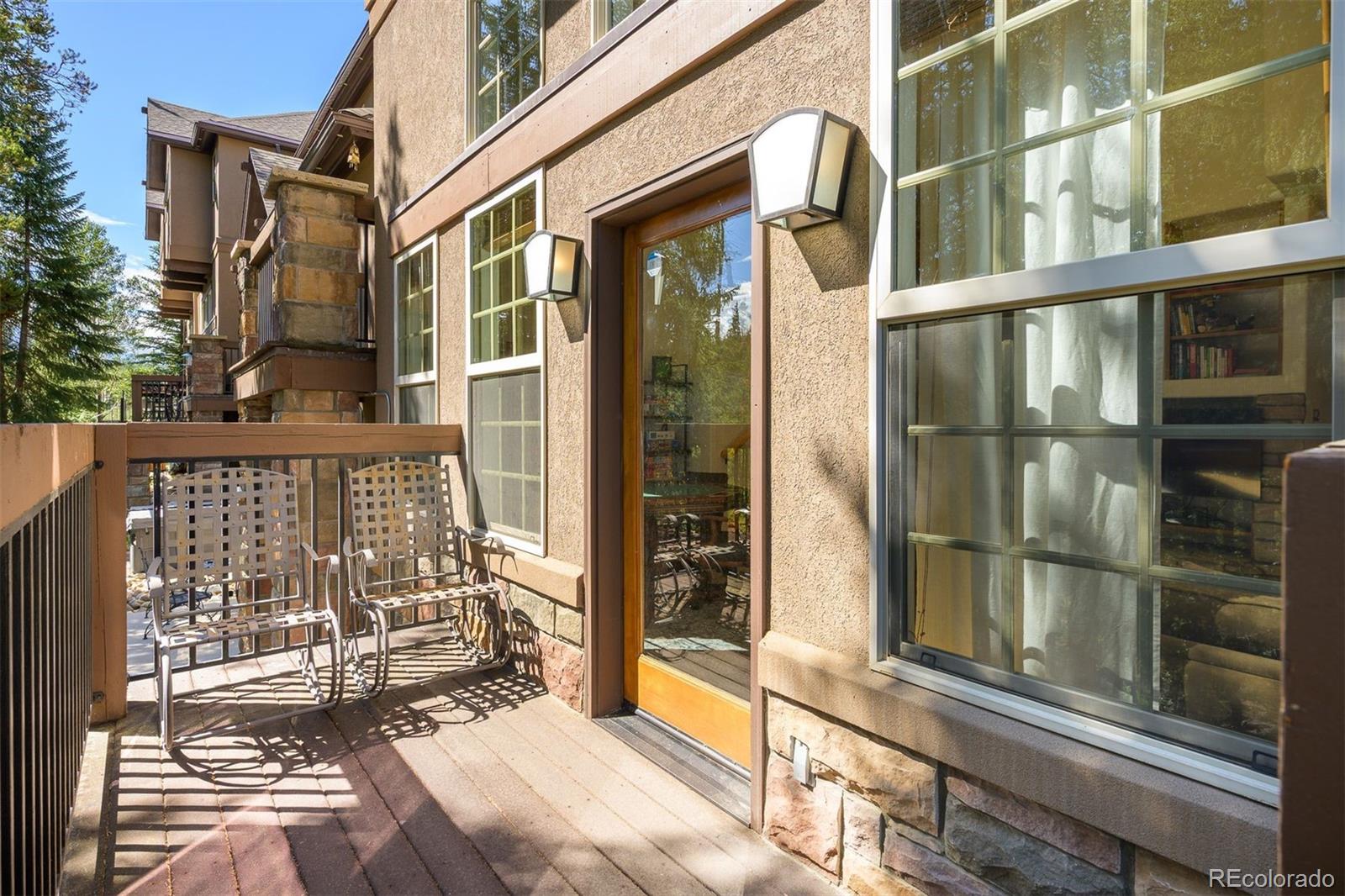 208 Red Quill Way