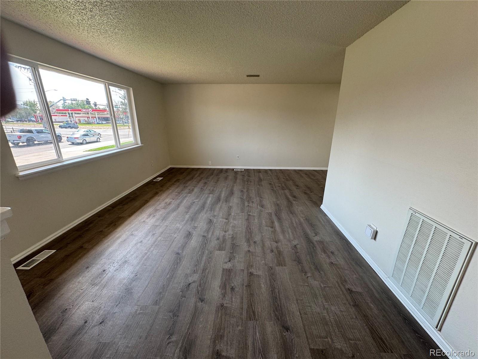 9215 Lowell Boulevard, Westminster, CO, 80031 2 9215 Lowell Boulevard