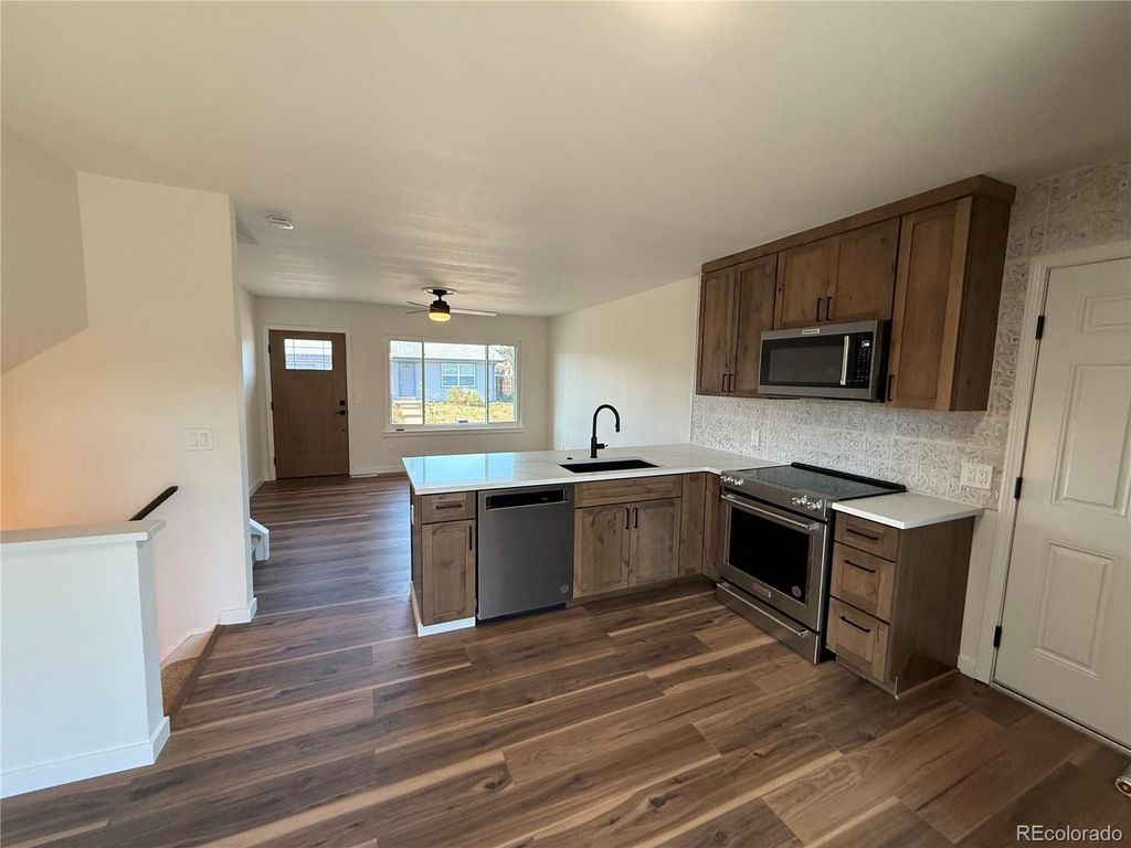 Photo of 1820 Lyonesse Street, Lafayette, CO 80026 (MLS # 1553568)